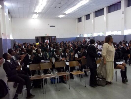 Sonke launches PhotoVoice project at Jo’burg school