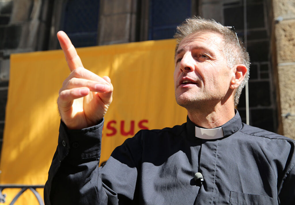 Yellow Banner Theology programme unveiled