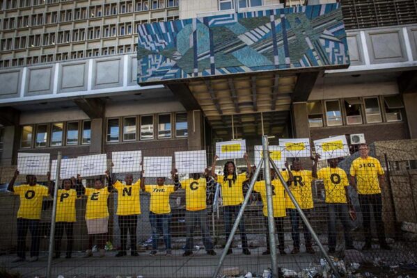 “The Department of Happiness Affairs” – Open Cape Town’s Refugee Reception Office