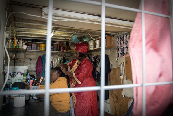 Social cohesion through hairdressing